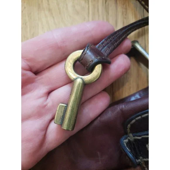 Fossil Cognac Brown Crossbody Purse Leather Vintage 90s  Medium  Boho Festival - Picture 6 of 9